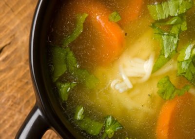 Hühnersuppe