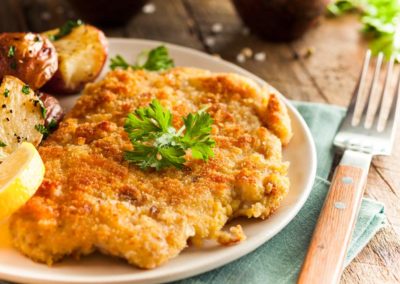 Wiener-Schnitzel-mit-Ofenkartoffeln