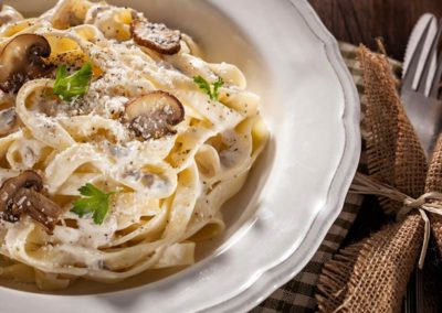 tagliatelle-mit-champignons-und-gorgonzola