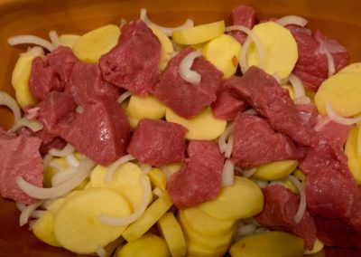 zwiebeln-kartoffeln-fleisch