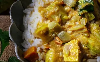 Spitzkohl-Curry mit Kokosmilch