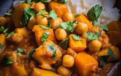 Curry aus Süßkartoffeln und Kichererbsen
