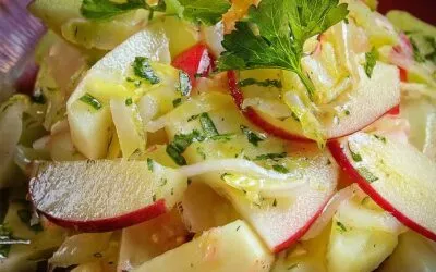 Kohlrabisalat mit Apfel