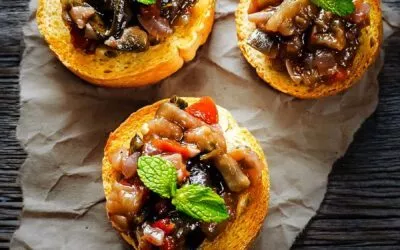 Bruschetta mit gerösteter Aubergine und Tomaten – Mediterrane Köstlichkeit
